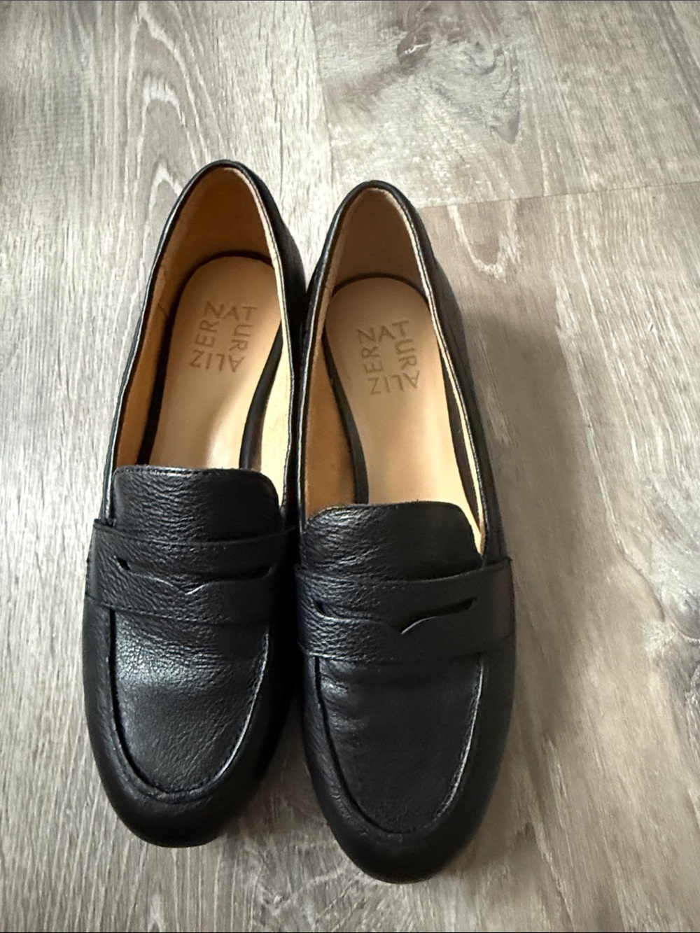Naturalizer Juliette leather loafers
